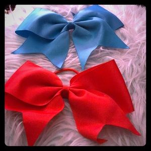 2 bows